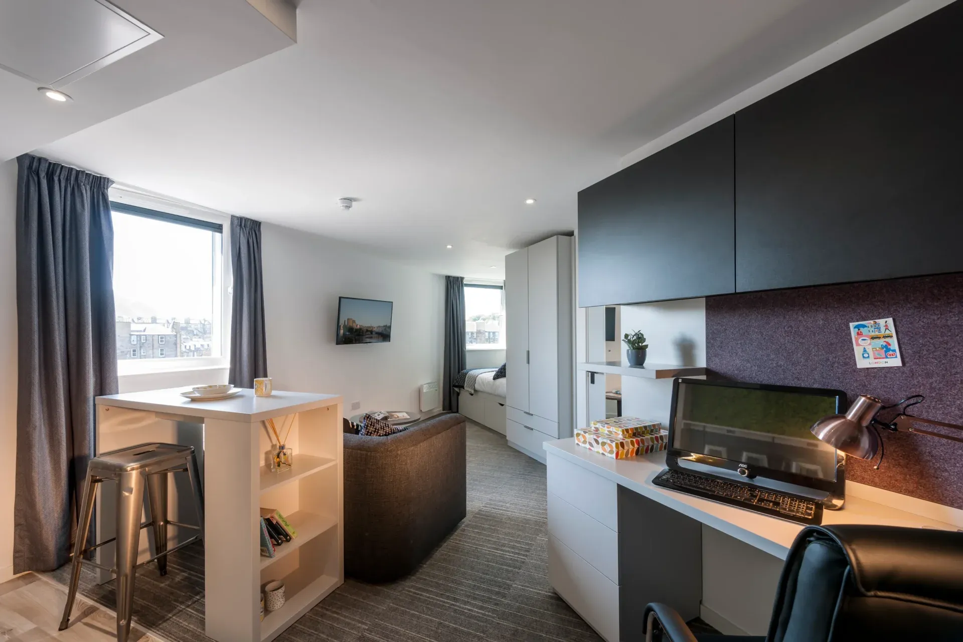 New Park Platinum Studio
