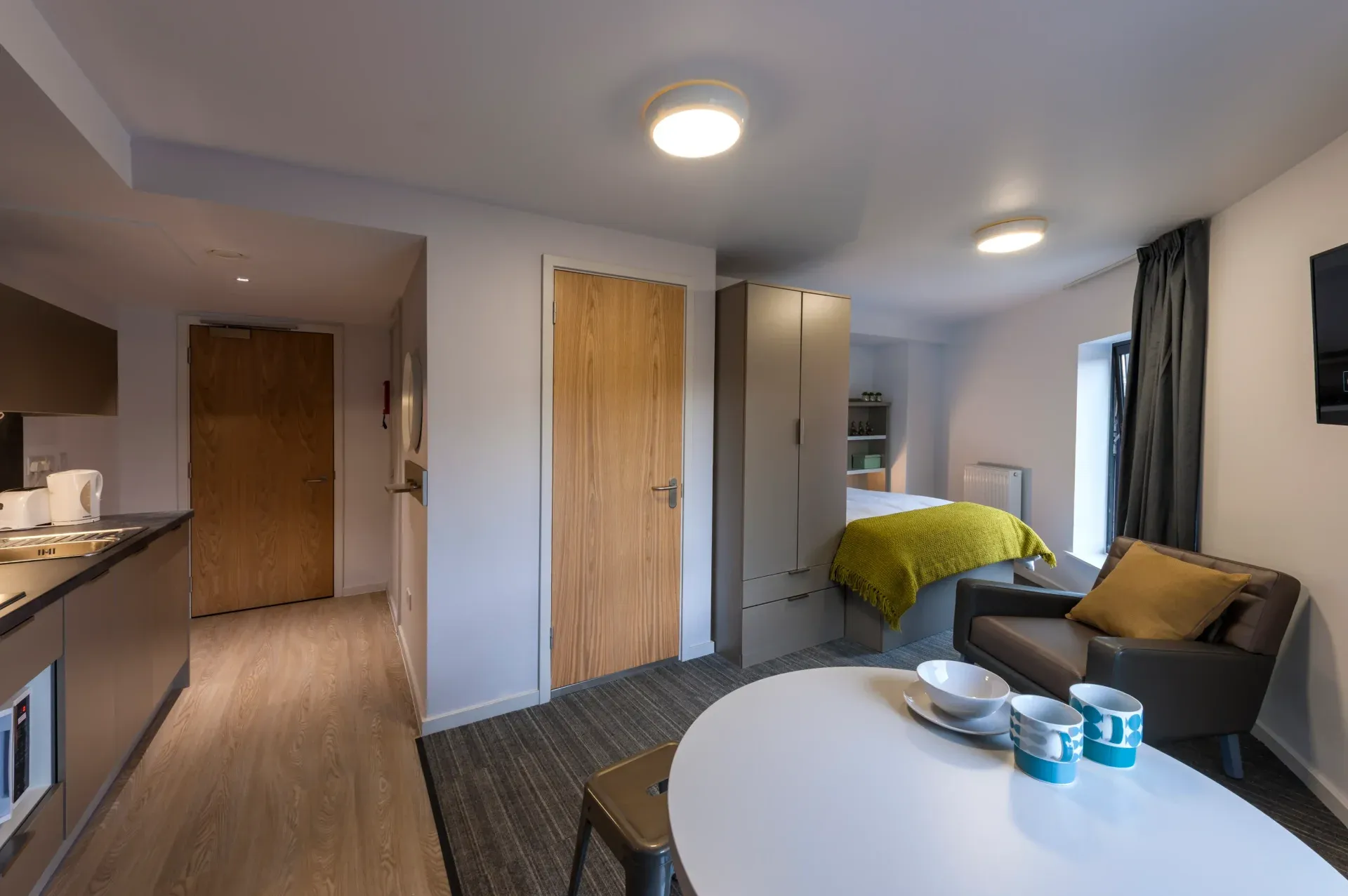 West Village Platinum Studio