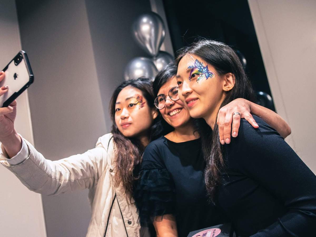 Vega house party