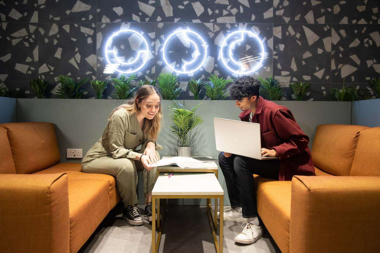 DS_ Social Spaces