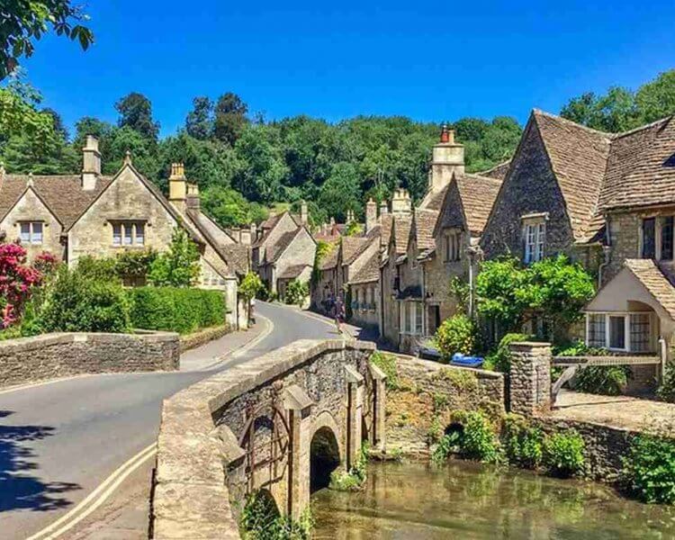 Easter Holiday Destinations - Cotswolds